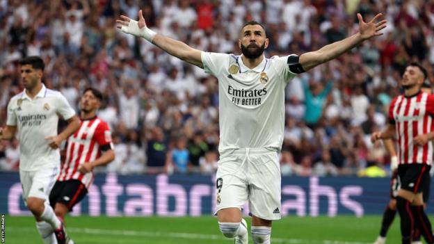 Otra emotiva efusión de Karim Benzema sobre el fútbol
